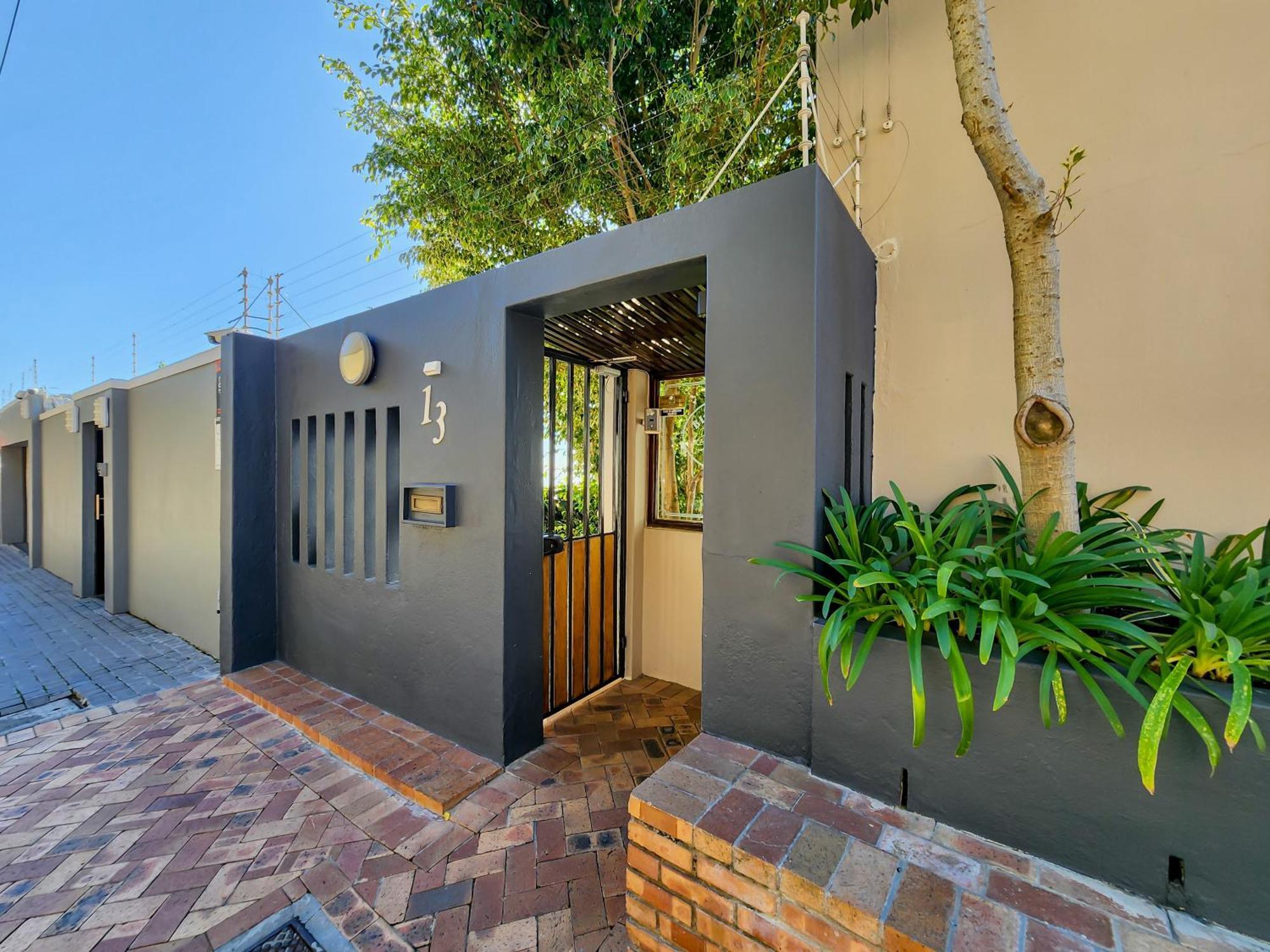Bluegum Hill Guesthouse & Apartments Cidade Do Cabo Exterior foto